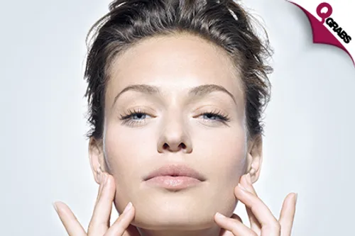 For QR90 Get a Tibolli Hair Mask & Blow Dry OR for QR320 Enjoy a Histomer Oxygen Facial & Thalgo Eye Treatment! (QR180/QR650 Value)